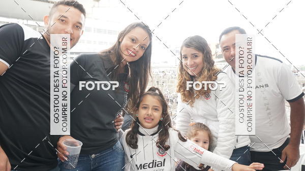 Buy your photos of the eventCorinthians X Fluminense - Brasileir�o on Fotop