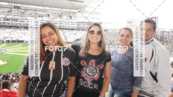 Buy your photos of the eventCorinthians X Fluminense - Brasileir�o on Fotop