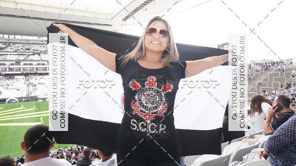 Buy your photos of the eventCorinthians X Fluminense - Brasileir�o on Fotop