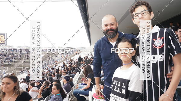 Buy your photos of the eventCorinthians X Fluminense - Brasileir�o on Fotop