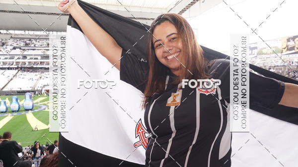 Buy your photos of the eventCorinthians X Fluminense - Brasileir�o on Fotop