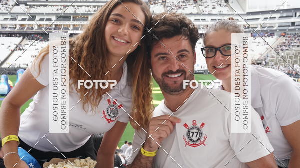Buy your photos of the eventCorinthians X Fluminense - Brasileir�o on Fotop