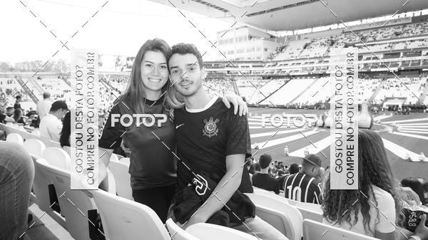 Buy your photos of the eventCorinthians X Fluminense - Brasileir�o on Fotop