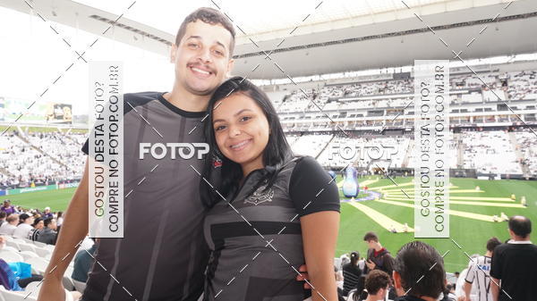 Buy your photos of the eventCorinthians X Fluminense - Brasileir�o on Fotop