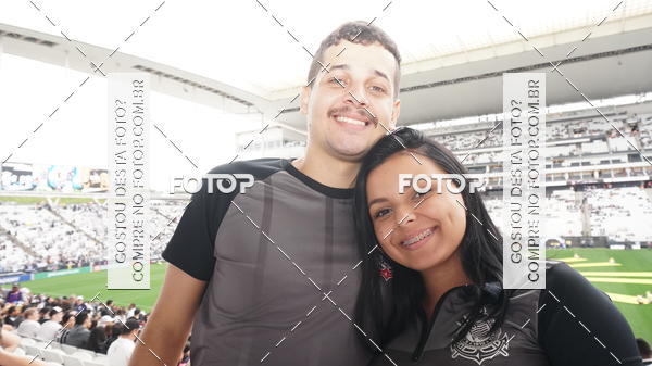 Buy your photos of the eventCorinthians X Fluminense - Brasileir�o on Fotop