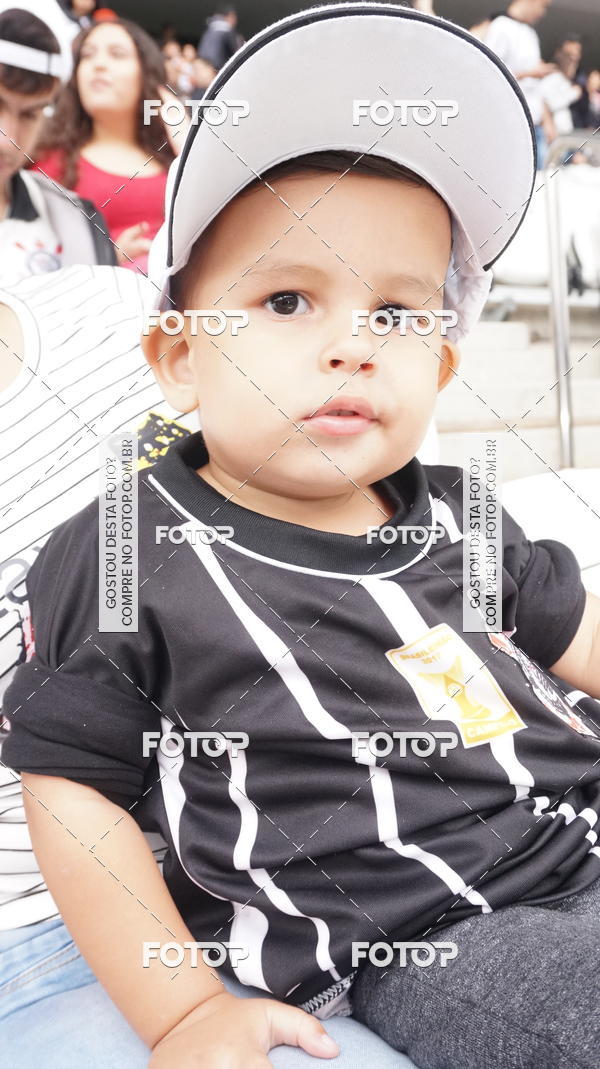 Buy your photos of the eventCorinthians X Fluminense - Brasileir�o on Fotop