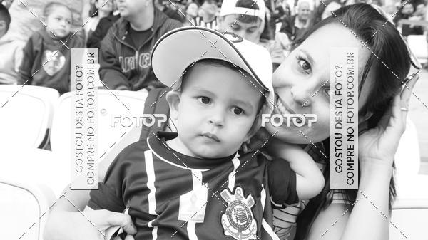 Buy your photos of the eventCorinthians X Fluminense - Brasileir�o on Fotop