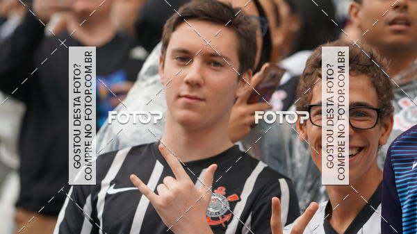 Buy your photos of the eventCorinthians X Fluminense - Brasileir�o on Fotop