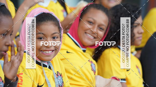 Buy your photos of the eventCorinthians X Fluminense - Brasileir�o on Fotop
