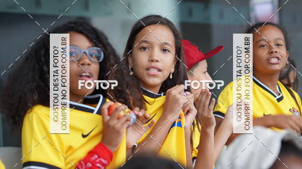 Buy your photos of the eventCorinthians X Fluminense - Brasileir�o on Fotop