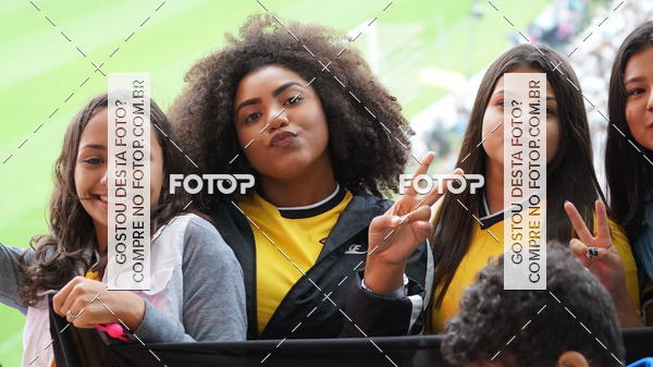 Buy your photos of the eventCorinthians X Fluminense - Brasileir�o on Fotop