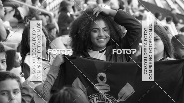 Buy your photos of the eventCorinthians X Fluminense - Brasileir�o on Fotop