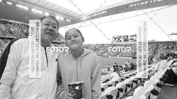 Buy your photos of the eventCorinthians X Fluminense - Brasileir�o on Fotop