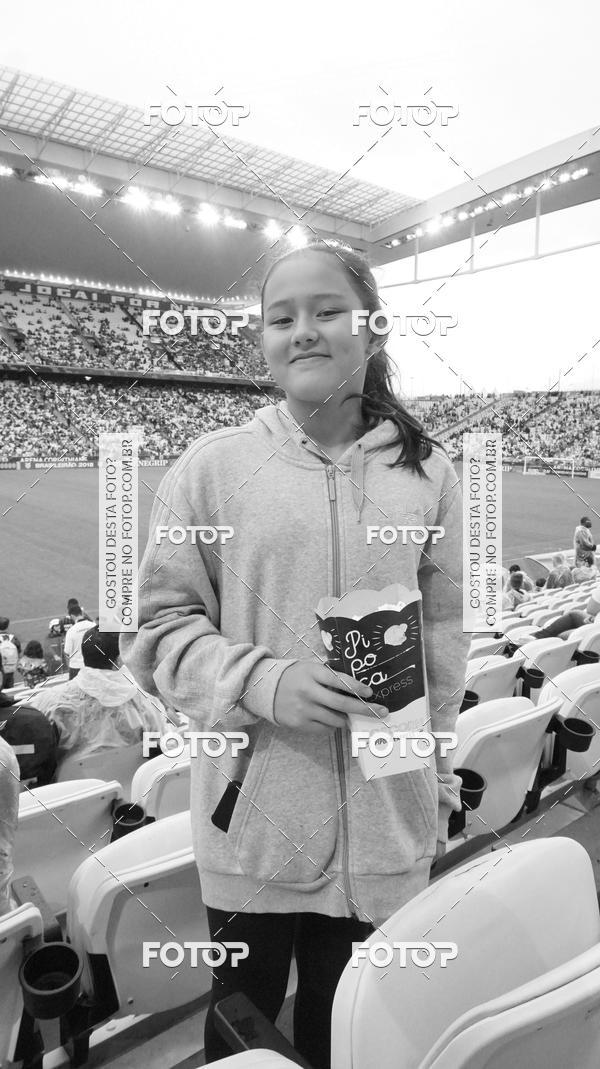 Buy your photos of the eventCorinthians X Fluminense - Brasileir�o on Fotop