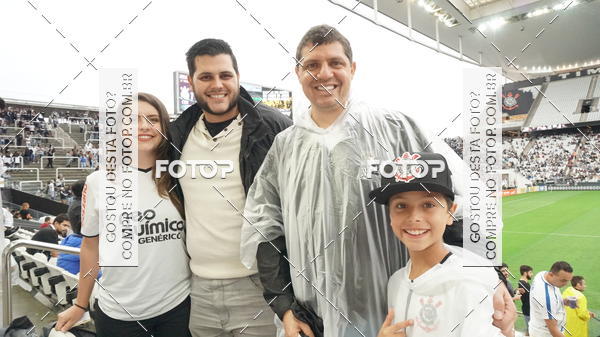 Buy your photos of the eventCorinthians X Fluminense - Brasileir�o on Fotop