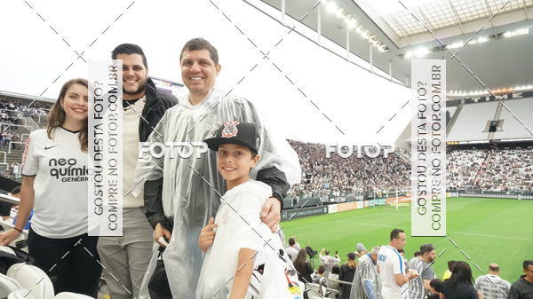 Buy your photos of the eventCorinthians X Fluminense - Brasileir�o on Fotop