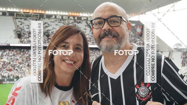 Buy your photos of the eventCorinthians X Fluminense - Brasileir�o on Fotop