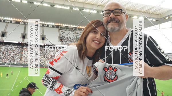 Buy your photos of the eventCorinthians X Fluminense - Brasileir�o on Fotop
