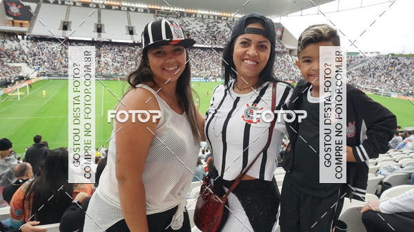 Buy your photos of the eventCorinthians X Fluminense - Brasileir�o on Fotop