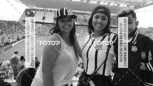 Buy your photos of the eventCorinthians X Fluminense - Brasileir�o on Fotop