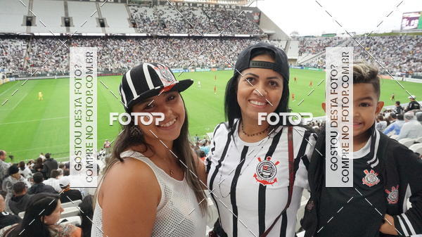 Buy your photos of the eventCorinthians X Fluminense - Brasileir�o on Fotop