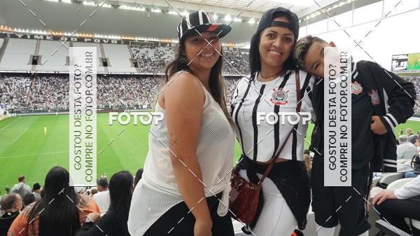 Buy your photos of the eventCorinthians X Fluminense - Brasileir�o on Fotop