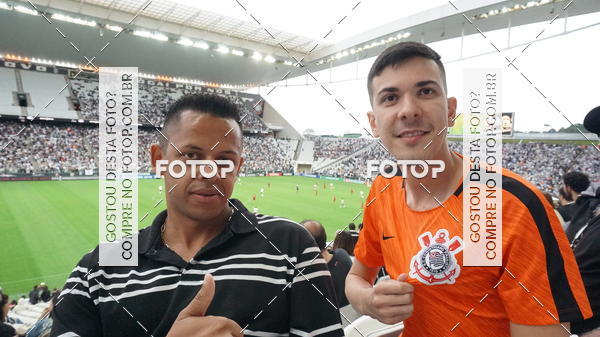 Buy your photos of the eventCorinthians X Fluminense - Brasileir�o on Fotop