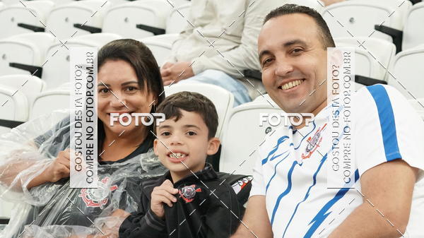 Buy your photos of the eventCorinthians X Fluminense - Brasileir�o on Fotop