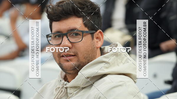 Buy your photos of the eventCorinthians X Fluminense - Brasileir�o on Fotop