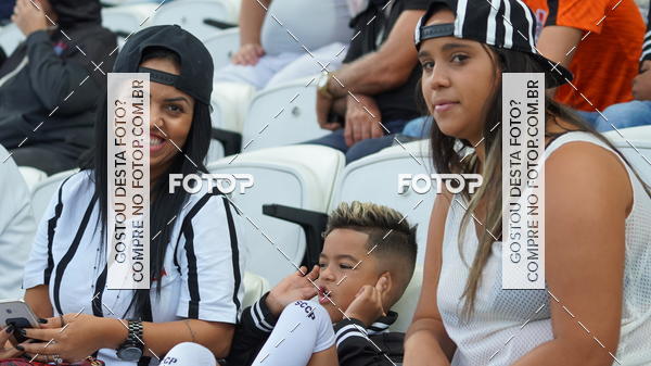 Buy your photos of the eventCorinthians X Fluminense - Brasileir�o on Fotop