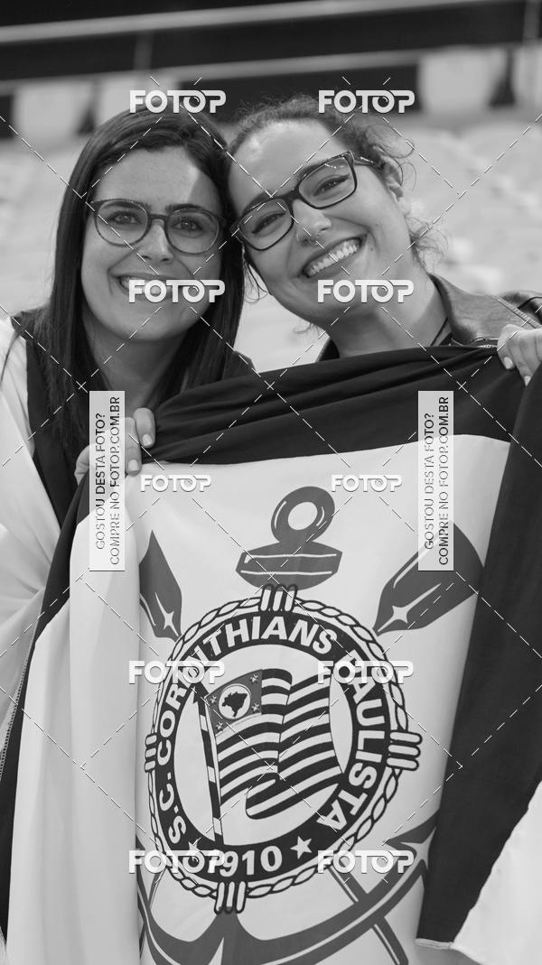 Buy your photos of the eventCorinthians X Fluminense - Brasileir�o on Fotop
