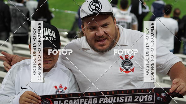 Buy your photos of the eventCorinthians X Fluminense - Brasileir�o on Fotop