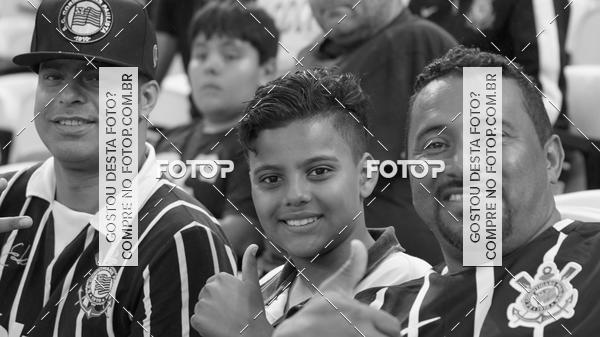 Buy your photos of the eventCorinthians X Fluminense - Brasileir�o on Fotop