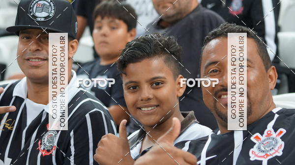 Buy your photos of the eventCorinthians X Fluminense - Brasileir�o on Fotop