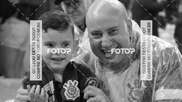 Buy your photos of the eventCorinthians X Fluminense - Brasileir�o on Fotop