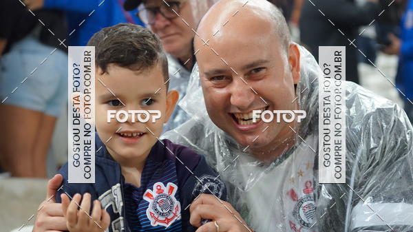 Buy your photos of the eventCorinthians X Fluminense - Brasileir�o on Fotop