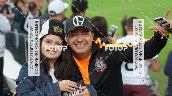 Buy your photos of the eventCorinthians X Fluminense - Brasileir�o on Fotop