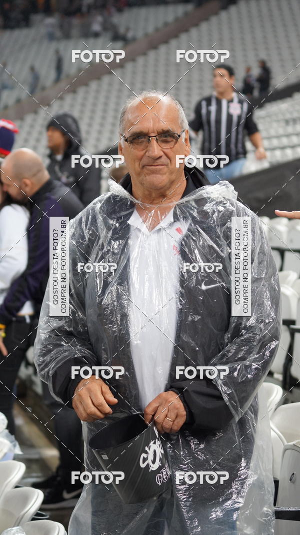 Buy your photos of the eventCorinthians X Fluminense - Brasileir�o on Fotop