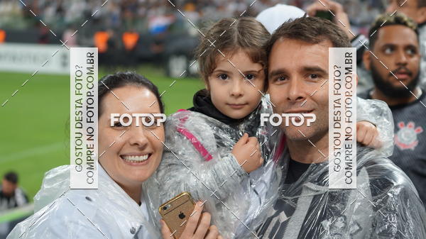Buy your photos of the eventCorinthians X Fluminense - Brasileir�o on Fotop
