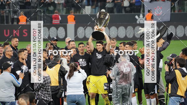 Buy your photos of the eventCorinthians X Fluminense - Brasileir�o on Fotop