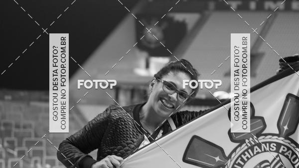 Buy your photos of the eventCorinthians X Fluminense - Brasileir�o on Fotop
