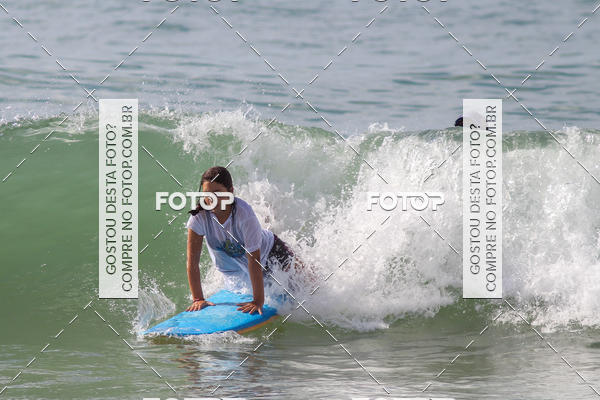 Buy your photos of the eventCampeonato da Escola Municipal de Surf de Maca on Fotop