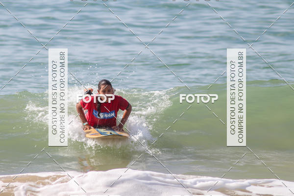 Buy your photos of the eventCampeonato da Escola Municipal de Surf de Maca on Fotop
