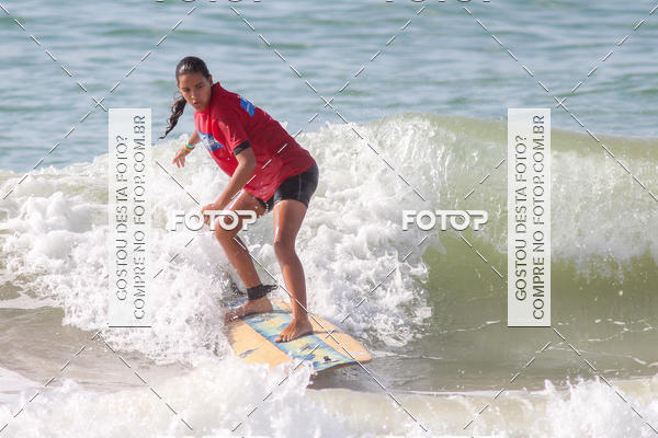 Buy your photos of the eventCampeonato da Escola Municipal de Surf de Maca on Fotop