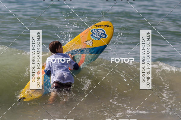Buy your photos of the eventCampeonato da Escola Municipal de Surf de Maca on Fotop