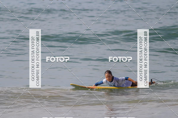 Buy your photos of the eventCampeonato da Escola Municipal de Surf de Maca on Fotop