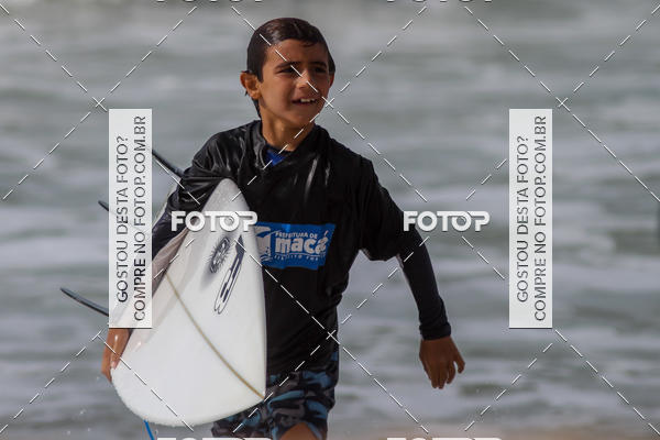Buy your photos of the eventCampeonato da Escola Municipal de Surf de Maca on Fotop