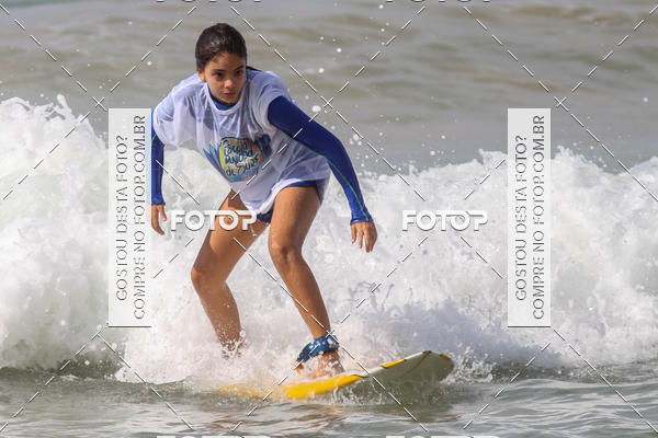 Buy your photos of the eventCampeonato da Escola Municipal de Surf de Maca on Fotop