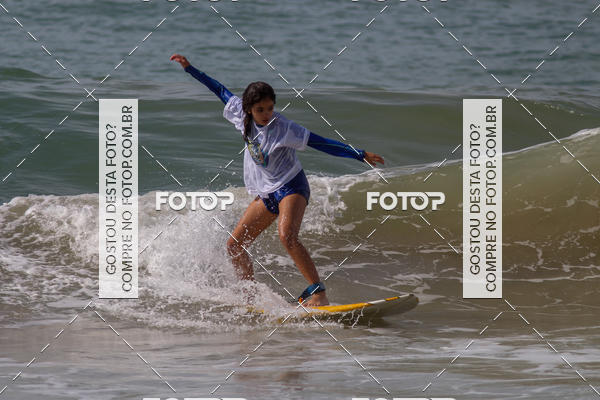 Buy your photos of the eventCampeonato da Escola Municipal de Surf de Maca on Fotop