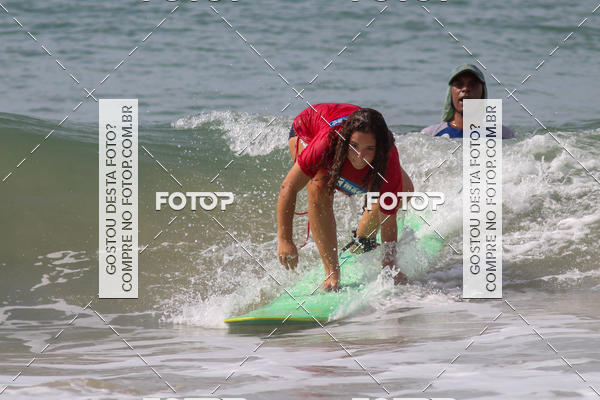 Buy your photos of the eventCampeonato da Escola Municipal de Surf de Maca on Fotop